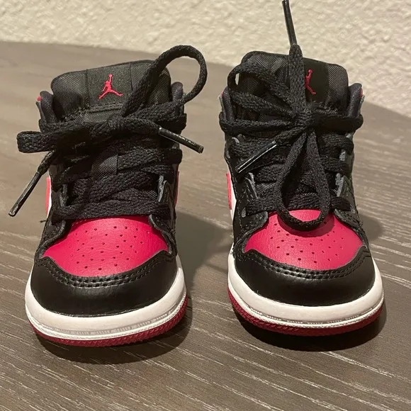 Jordan 1 mid bred toe toddler shoes