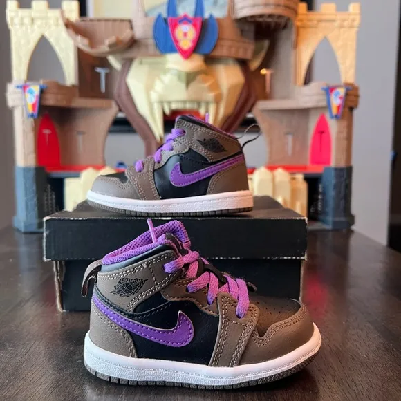 Jordan 1 Mid Toddler Shoes