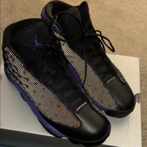 Jordan 13 Retro Men's Black and Purple Sneakers sz 15 used