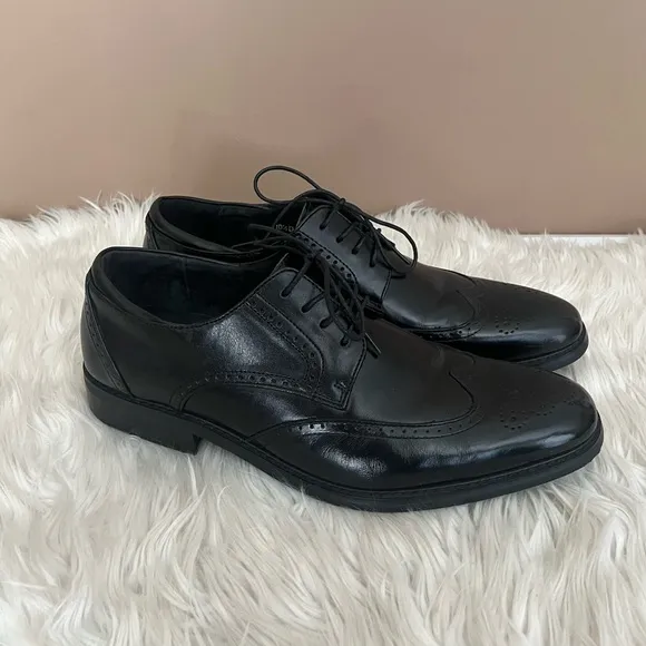 {Joseph Abboud} Wingtip Oxford Leather Shoes in Black - Mens 10.5 D