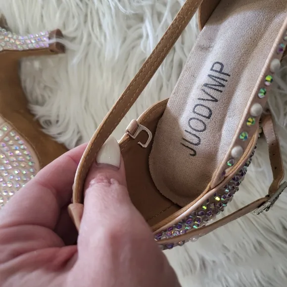 JUODVMP Women Rhinestone Ballroom Dance Shoes Latin Satin Salsa Performance