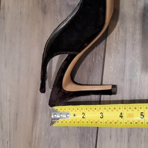 Kate Spade NY&quot;Like New&quot; Y2K velvet heels shoes open toe sandals sz 7.5 M