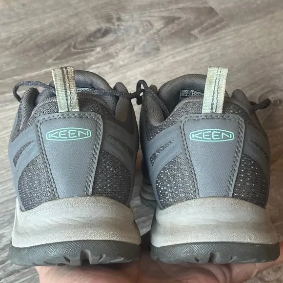 KEEN Terradora 2 Low Waterproof Gray Hiking Shoes Womens 8 UK 5.5 EU 38.5