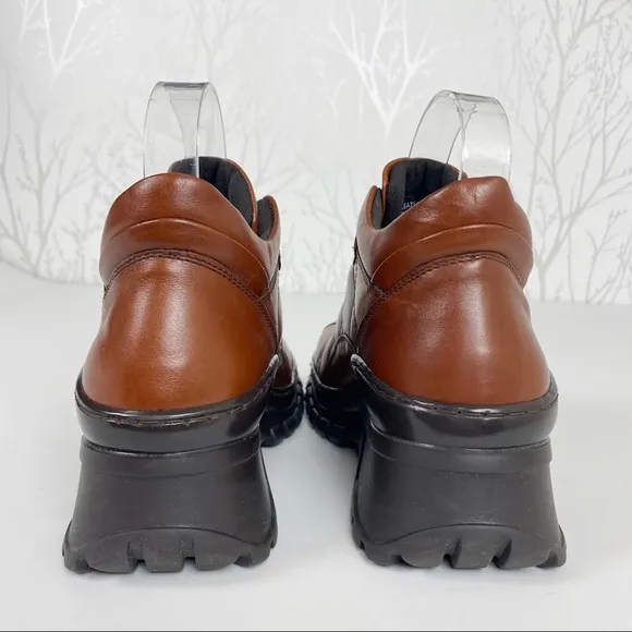 KENNETH COLE REACTION Y2K Brown Leather Chunky Lug Sole Shoes 7M Boots