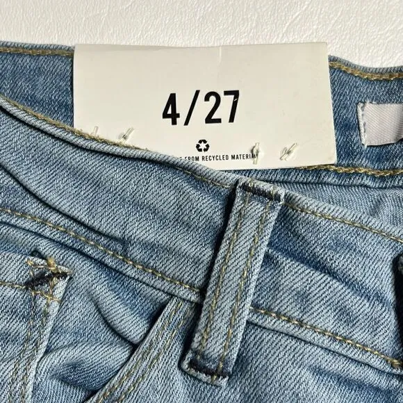 Kensie| NWT High Rise Raw Hem Skinny Jeans
