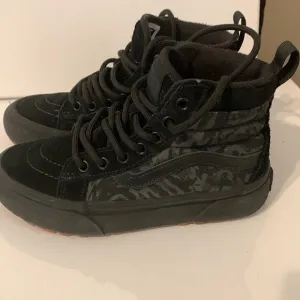 Kids Camo Sk8 Hi MTE Shoe Black