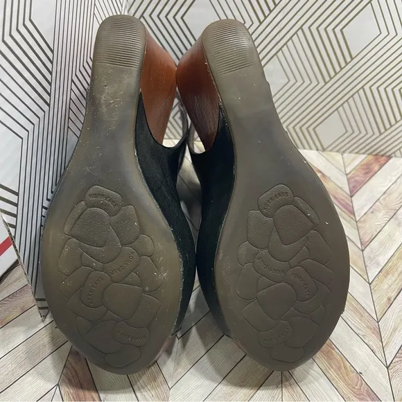 KORK-EASE BERIT PEEP TOE BLACK‎ LEATHER L2