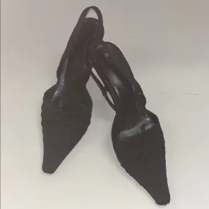 La Perla women’s size 38 Elegant Black sling back Heels / preowned/ vintage look
