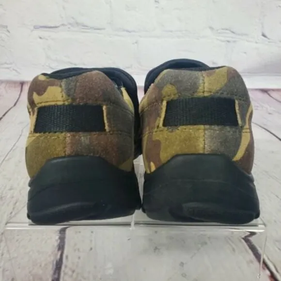 Land's End Youth Size 4 Camouflage Suede All Weather Moc Shoes