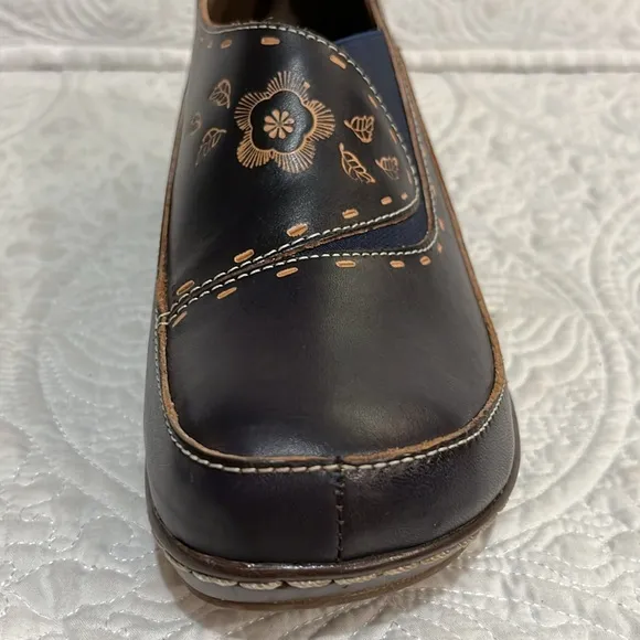 L’Artiste Spring Step Burbank shoes, size 40, NWOT
