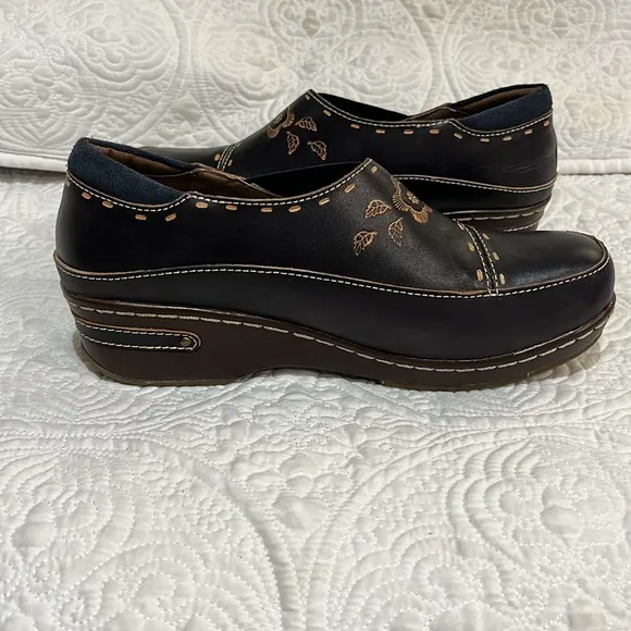 L’Artiste Spring Step Burbank shoes, size 40, NWOT