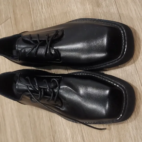 Leather shoes AUTHENTIC