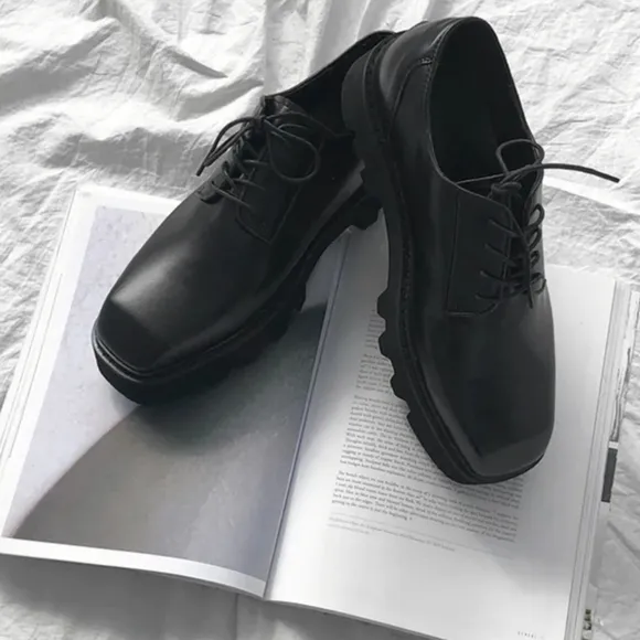 Leather shoes AUTHENTIC