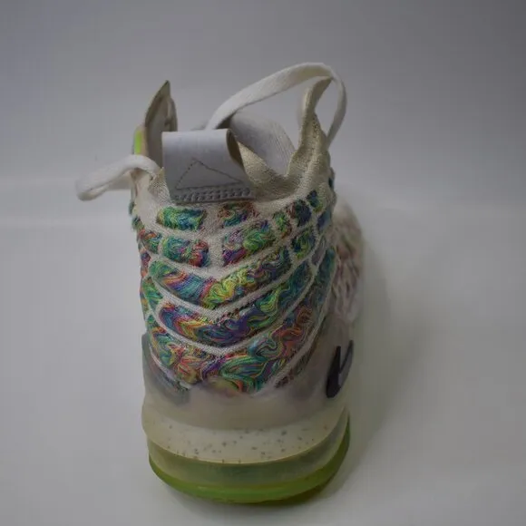 LeBron 17 XVII Air Command Shoes Nike Youth BQ5594-100 GS Size 5.5Y Women's 7  G