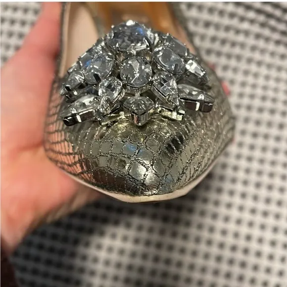 Like New Ted Baker Elegant Gold metallic Leather Heels with large rhinestones.