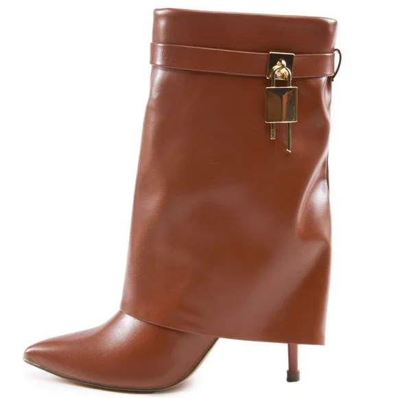 LILIANA SHOES SKIRTING  OVER  THE IDEA HEEL BOOT – Brown ( BRAND  NEW !!! )