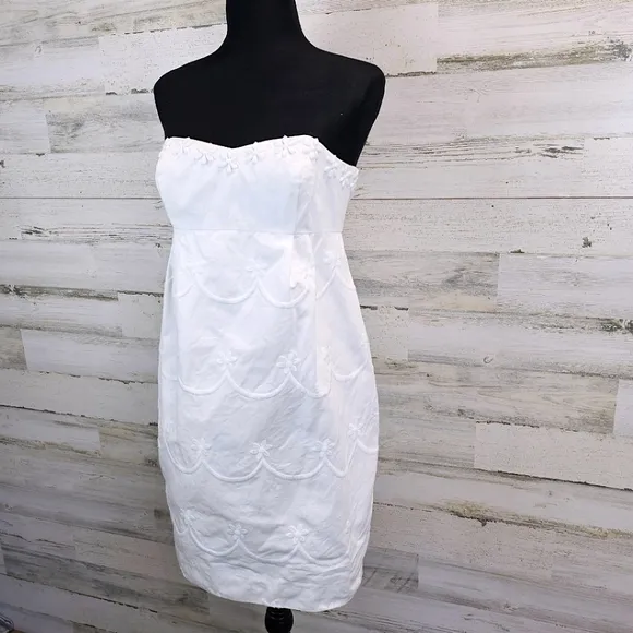 Lilly Pulitzer White Embroidered &amp; Beaded Strapless Mini Dress Sz 4 Boho Beachy