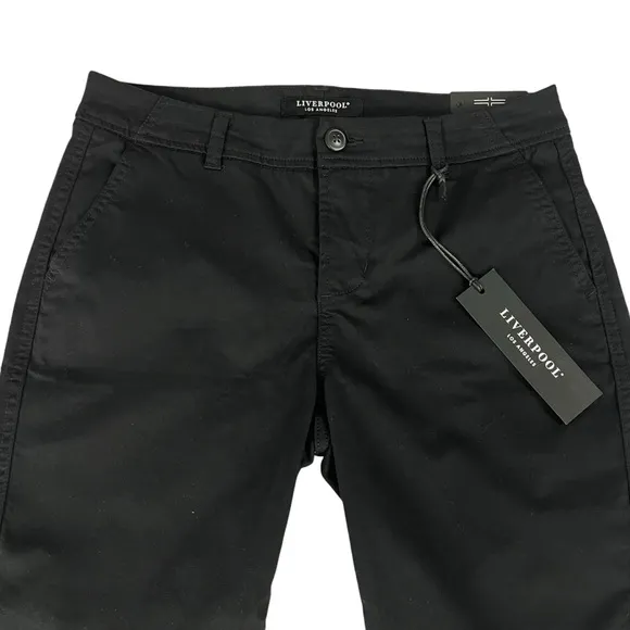 Liverpool Los Angeles Strech Bermuda Womens Black Shorts Size 4/27‎ - NWT