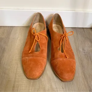 ◾️Lorraci Orange Suede Tie Wooden Heel Oxford Shoes