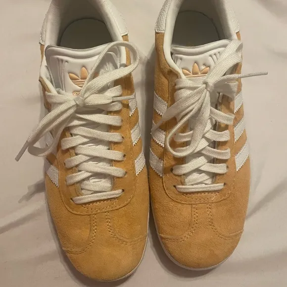 lots of sales make offers