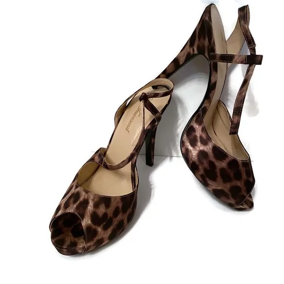 LULU TOWNSEND HEEL LEOPARD PRINT BROWN TAN OPEN TOE STRAP SIZE 9