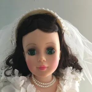 Madame Alexander 21” CISSY Bride Doll NIB Retired SilkTaffeta Pearls, Lace Veil