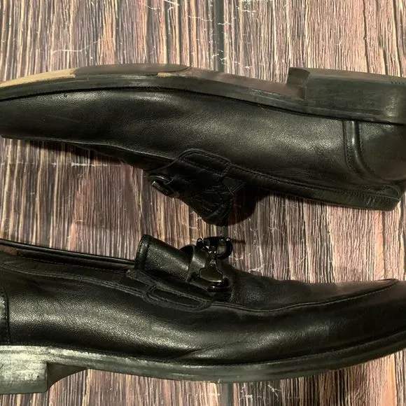 MAGLI by Bruno Magli Venditto shoes size 10Excellent Pre-owned Condition