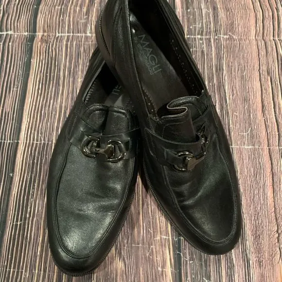 MAGLI by Bruno Magli Venditto shoes size 10Excellent Pre-owned Condition