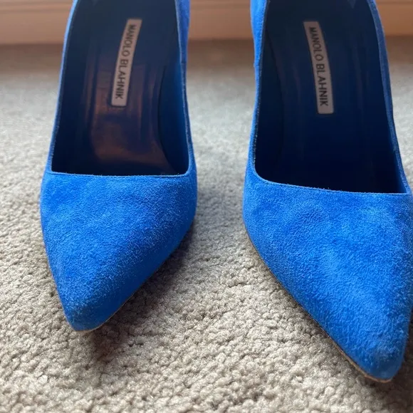 Manolo BB blue suede pumps size 36
