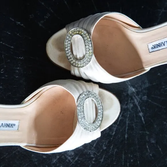 Manolo Blahnik Sedaraby D'Orsay Heels