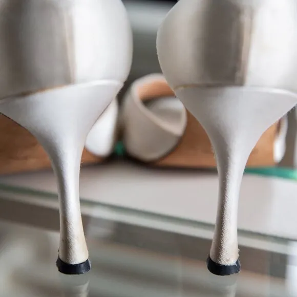 Manolo Blahnik Sedaraby D'Orsay Heels