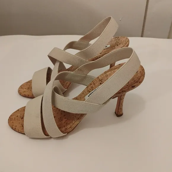 Manolo Blahnik Strappy Sandals.Size 38 Cork Detail. 3 1/2” Heel