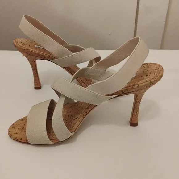 Manolo Blahnik Strappy Sandals.Size 38 Cork Detail. 3 1/2” Heel