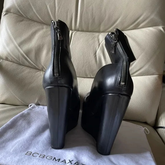 Max Azria Nayoko Shoes Sz 39