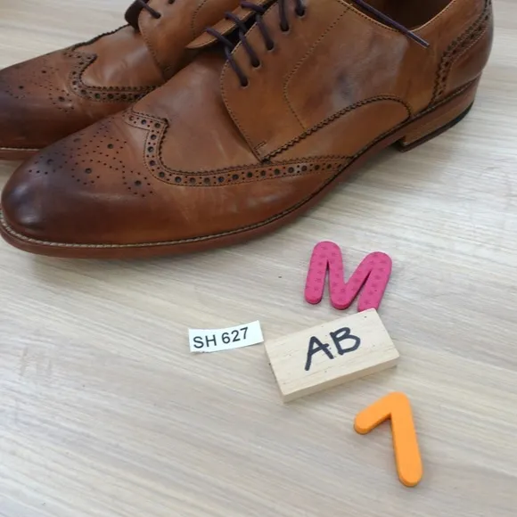 Mens Cognac Bourbon Oxford Shoes 12 Brown Wingtip Brogue Artisan JOSEPH ABBOUD