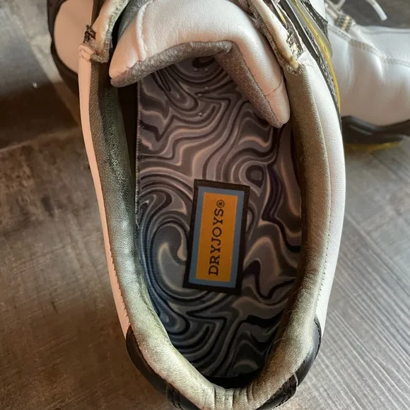 Mens Footjoy Dryjoys golf shoes