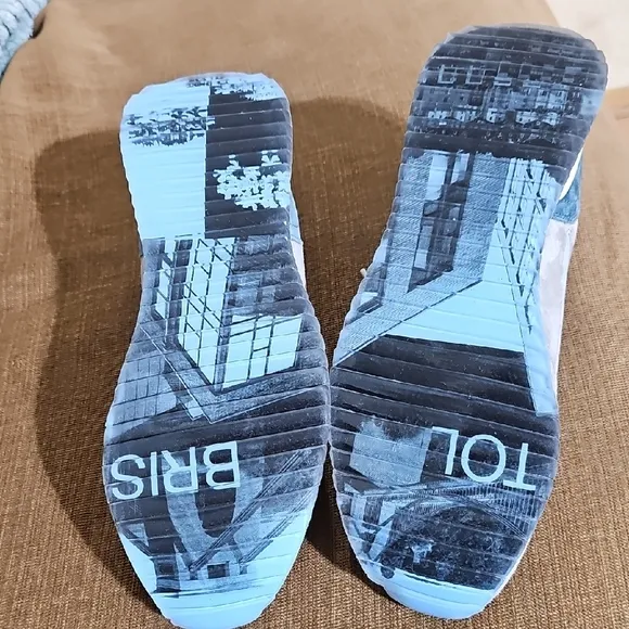 Men's Gray and Blue Sneakers
