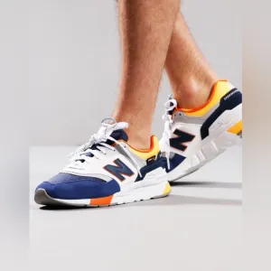 Men’s New Balance 997H Sneaker in Moon Shadow.