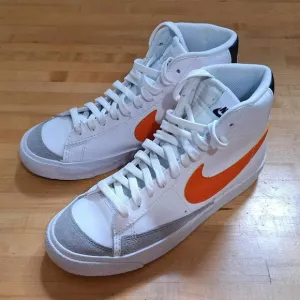 Men's Nike Blazers Mid 77 vintage Size 5.5