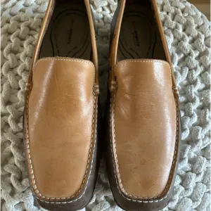 Mens Rockport ! Mens shoes buy one get one free all shoes size 12