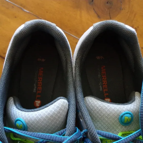 Merrell Shoes Athletic Sz 6M All Out Trail Runner