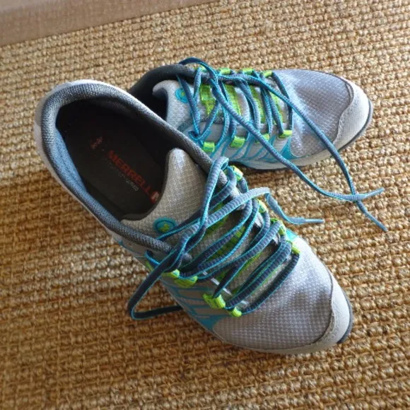 Merrell Shoes Athletic Sz 6M All Out Trail Runner