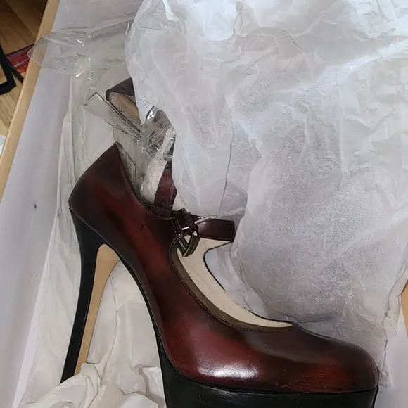 MICHAEL KORS NIB WOMENS EBONI MARY JANE PLATFORMS SHOES. Size 8.5