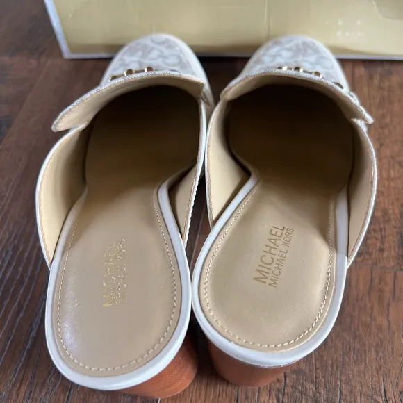 Michael Kors Tiffanie Leather and Empire Monogram Heeled Mule size 9