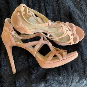 Michael Kors Women's Pale Pink Strappy Heels. Size 9M
