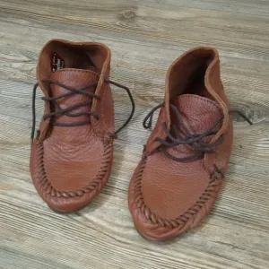 Minnetonka Leather Lightweight Slouchy Lace Up Moccasin Shoes
