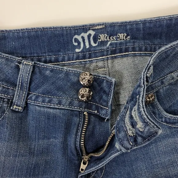 Miss Me rhinestone studded flare JP4221R jeans size 28