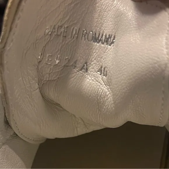 Miu Miu Belt Shoes White Leather 40