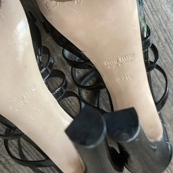 MIU MIU BLACK HIGH HEEL SHOES