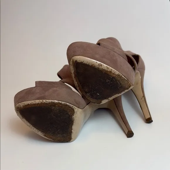 Miu Miu Suede Dusty Pink High Heel Size 37.5